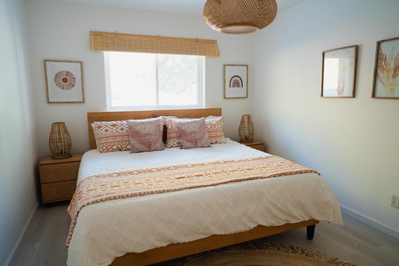 Boho Chic Oasis By Casa Oso With Pool, And Views Holiday home Ahwahnee